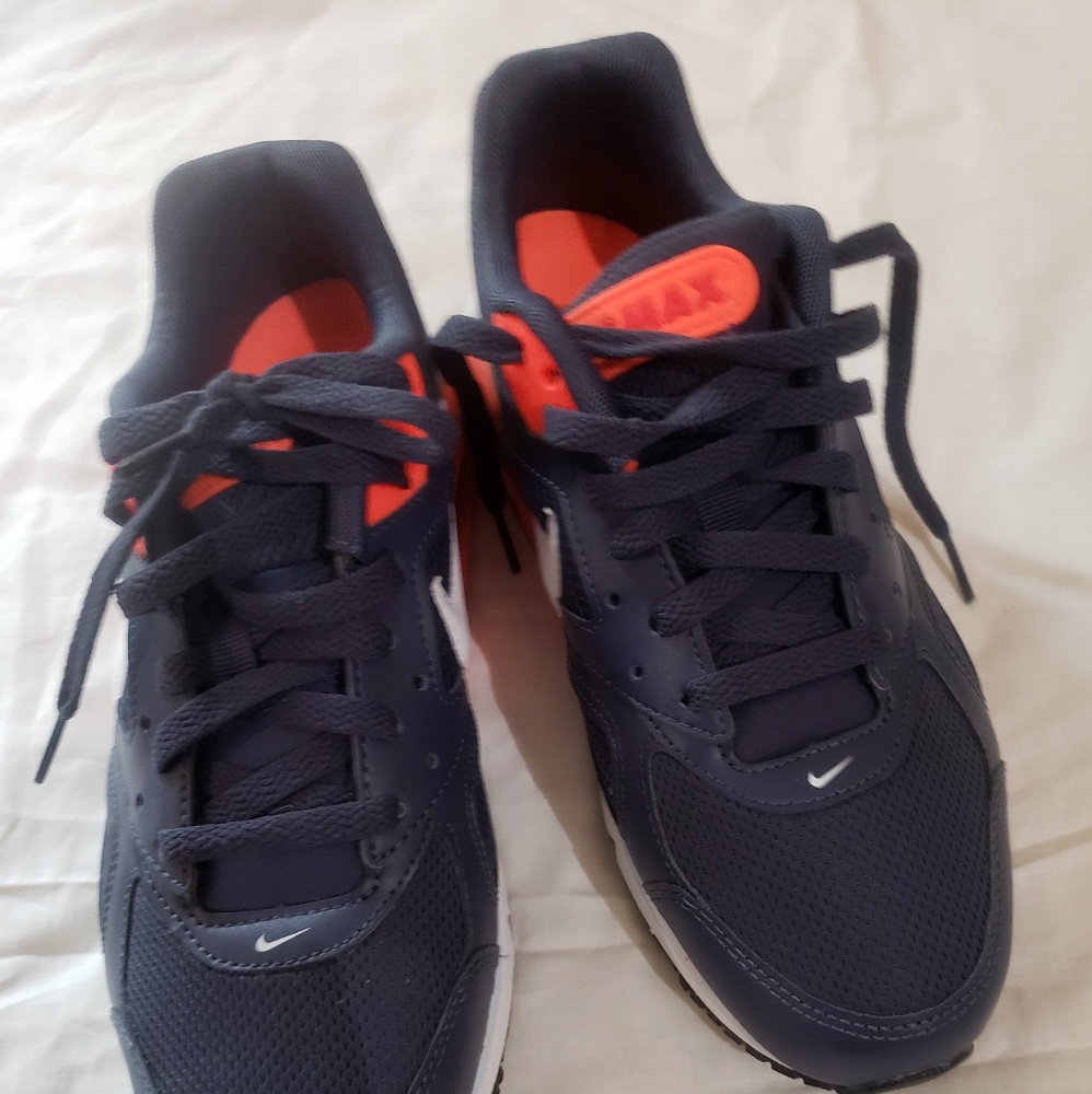 Womens Nike Airmax